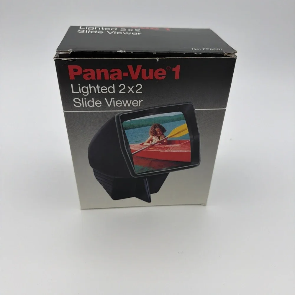 Pana-Vue 1 Lighted 2 x 2 Slide Viewer No. FPA001 Made in Spain